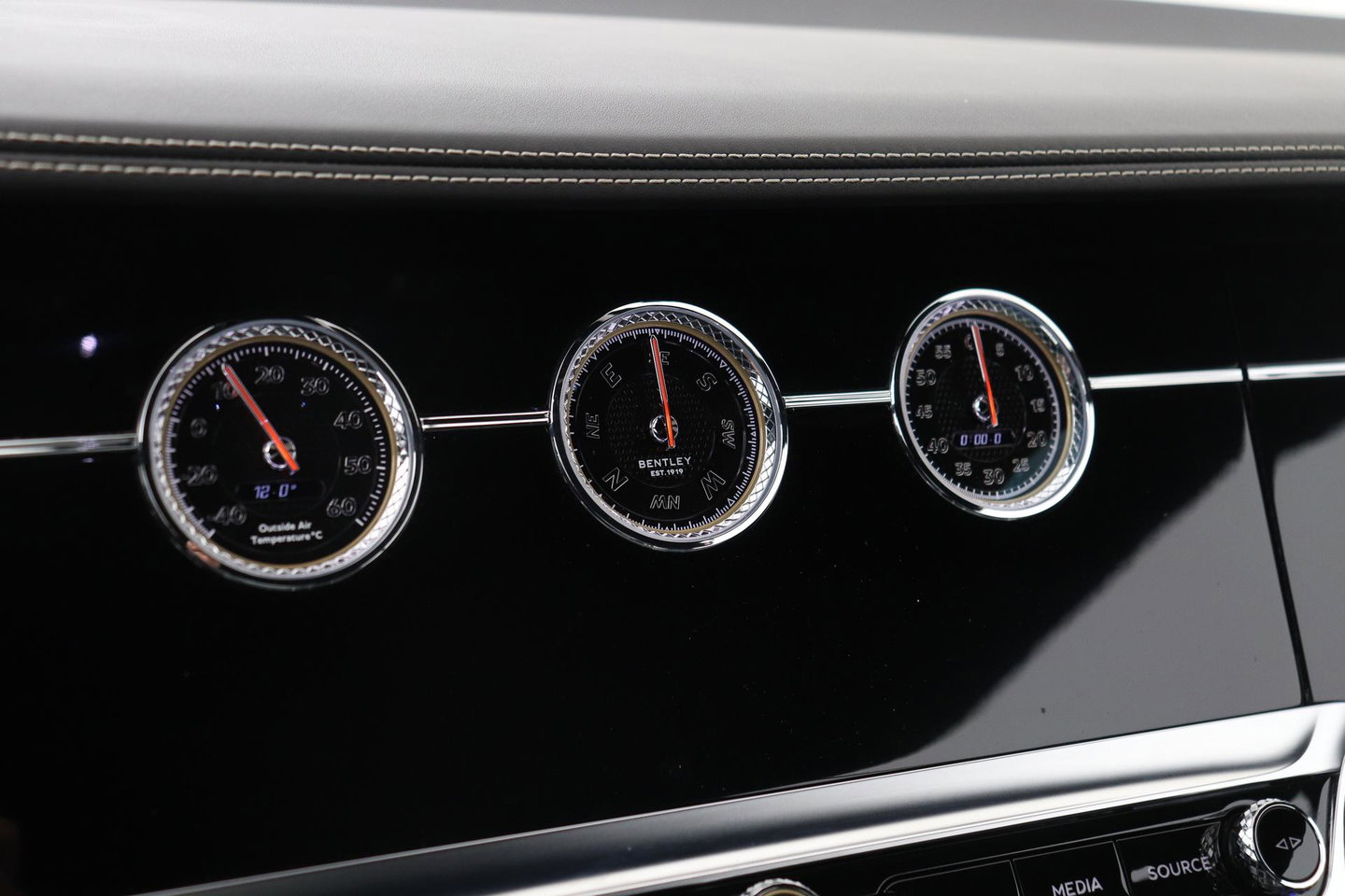 Bentley Continental GT 6.0 W12 First Edition | Bang & Olufsen | Head-Up | ACC | 22 Inch | Stuurverwarming