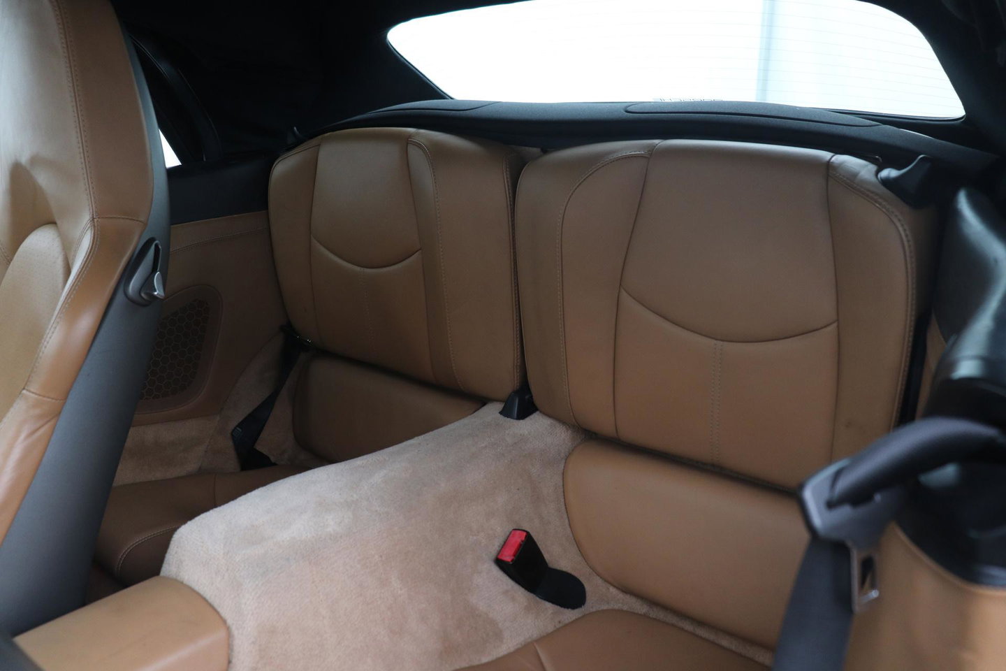 Porsche 911 Cabrio 3.8 Carrera 4S 997.1 | Handgeschakeld | Macadamia Metallic | Memory | 19 inch