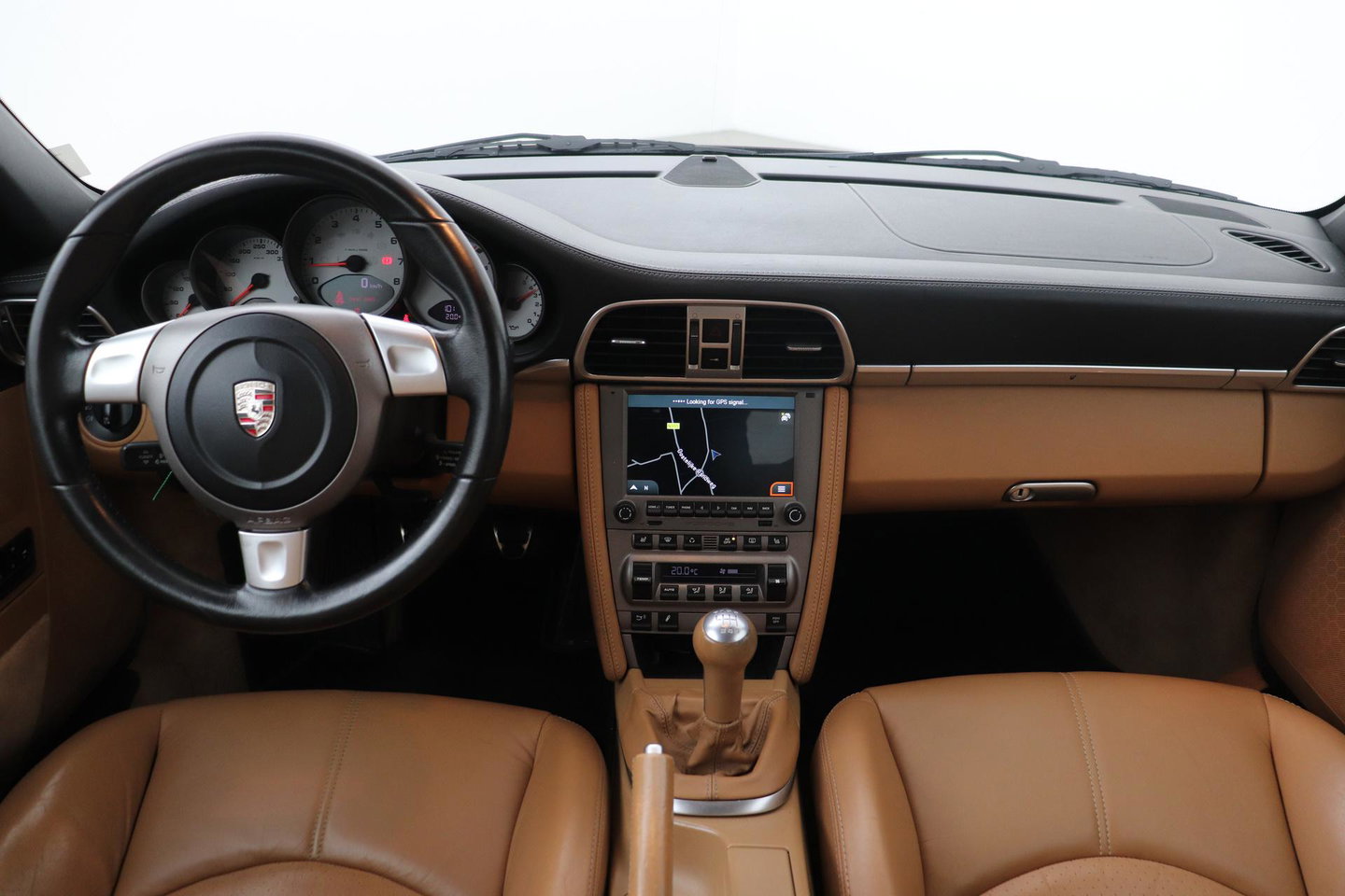 Porsche 911 Cabrio 3.8 Carrera 4S 997.1 | Handgeschakeld | Macadamia Metallic | Memory | 19 inch