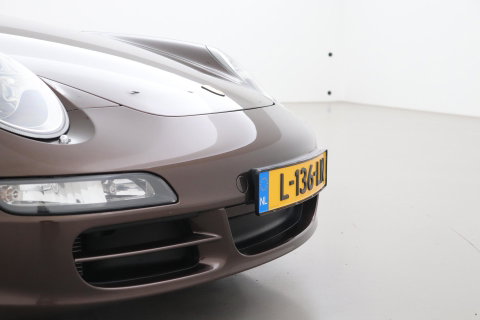 Porsche 911 Cabrio 3.8 Carrera 4S 997.1 | Handgeschakeld | Macadamia Metallic | Memory | 19 inch