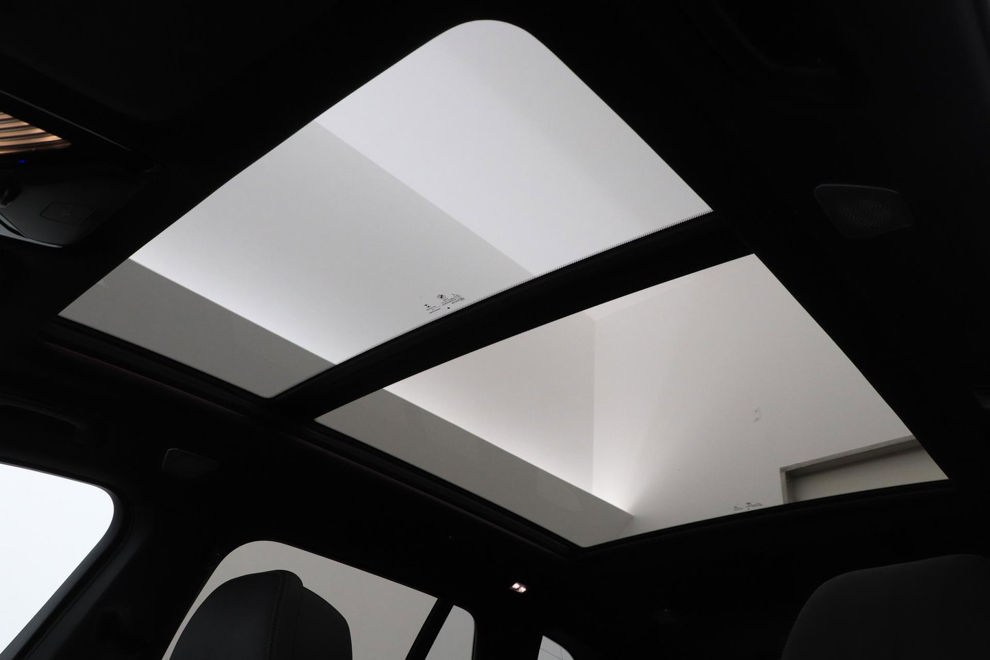 BMW X5 xDrive40d High Executive 7p. | Luchtvering | Bowers&Wilkins | Trekhaak | Panoramadak | Head-Up | 360° Camera