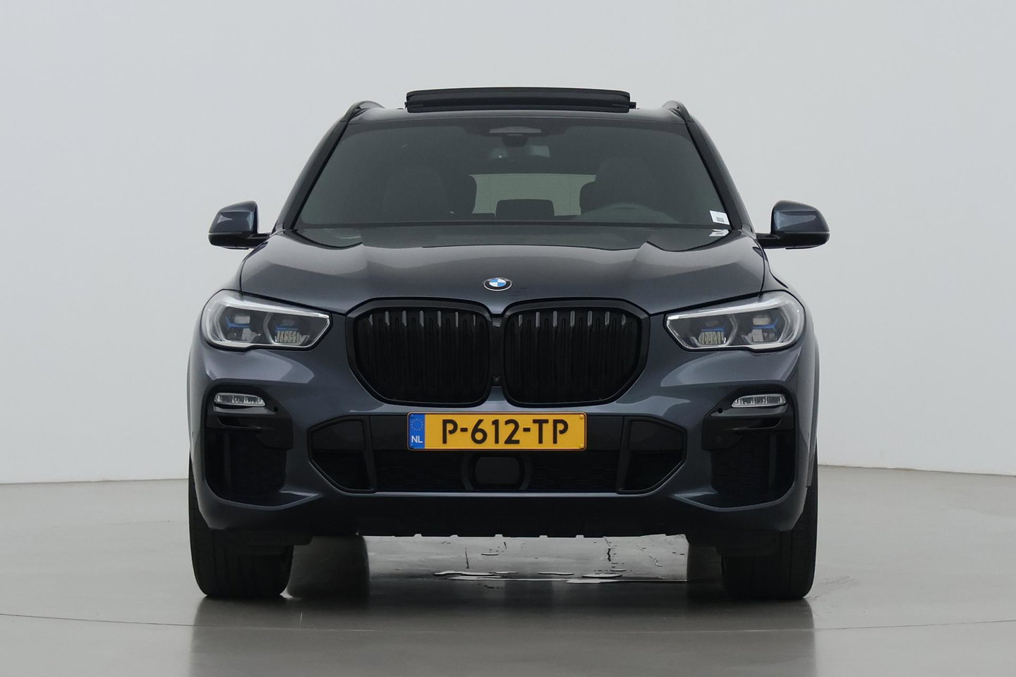BMW X5 xDrive40d High Executive 7p. | Luchtvering | Bowers&Wilkins | Trekhaak | Panoramadak | Head-Up | 360° Camera