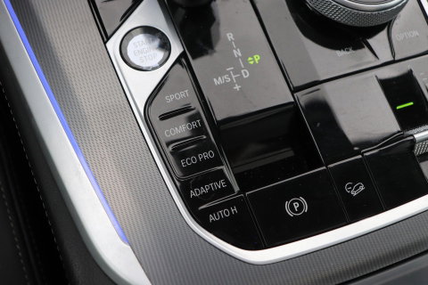BMW X5 xDrive40d High Executive 7p. | Luchtvering | Bowers&Wilkins | Trekhaak | Panoramadak | Head-Up | 360° Camera