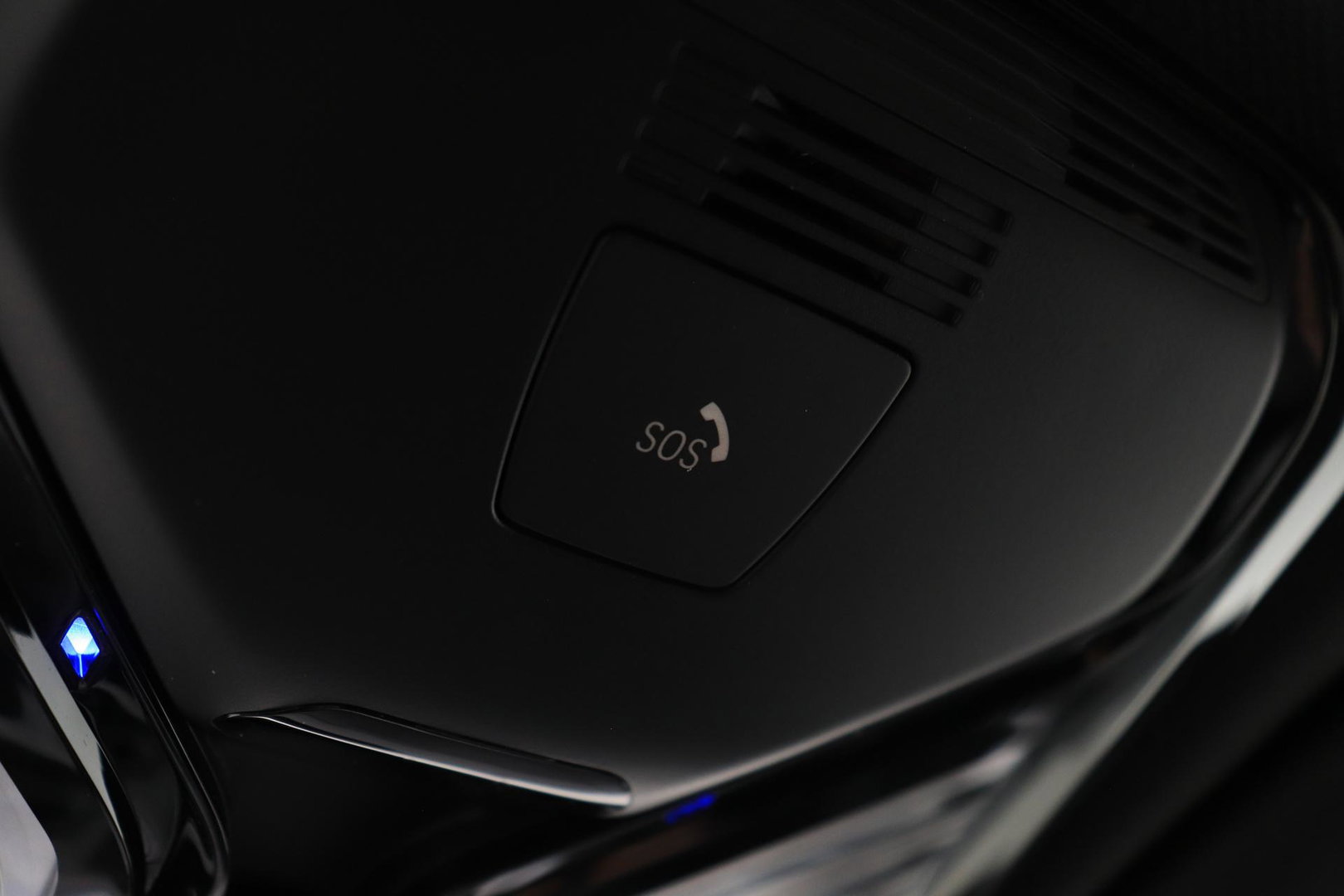 BMW X5 xDrive40d High Executive 7p. | Luchtvering | Bowers&Wilkins | Trekhaak | Panoramadak | Head-Up | 360° Camera