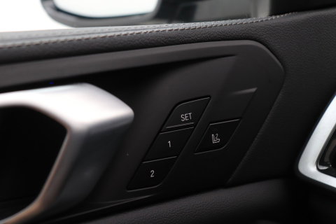 BMW X5 xDrive40d High Executive 7p. | Luchtvering | Bowers&Wilkins | Trekhaak | Panoramadak | Head-Up | 360° Camera
