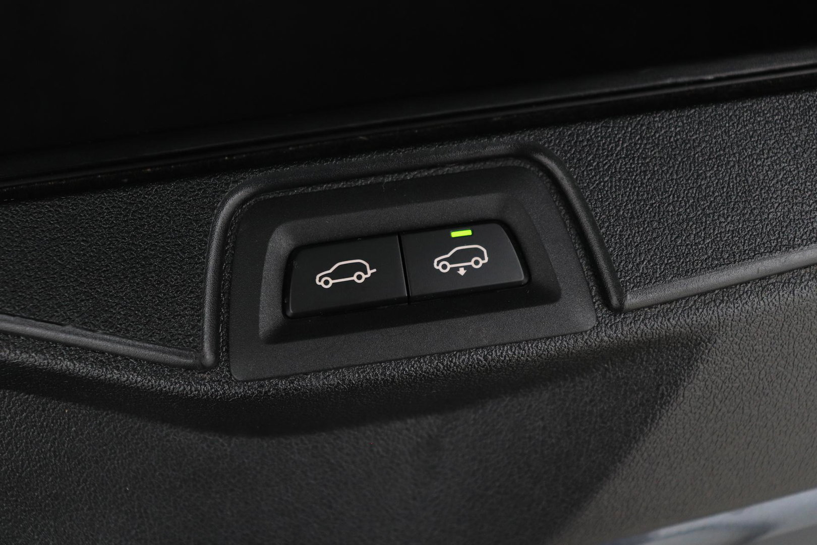 BMW X5 xDrive40d High Executive 7p. | Luchtvering | Bowers&Wilkins | Trekhaak | Panoramadak | Head-Up | 360° Camera