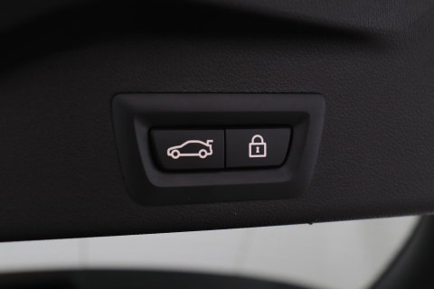 BMW X5 xDrive40d High Executive 7p. | Luchtvering | Bowers&Wilkins | Trekhaak | Panoramadak | Head-Up | 360° Camera