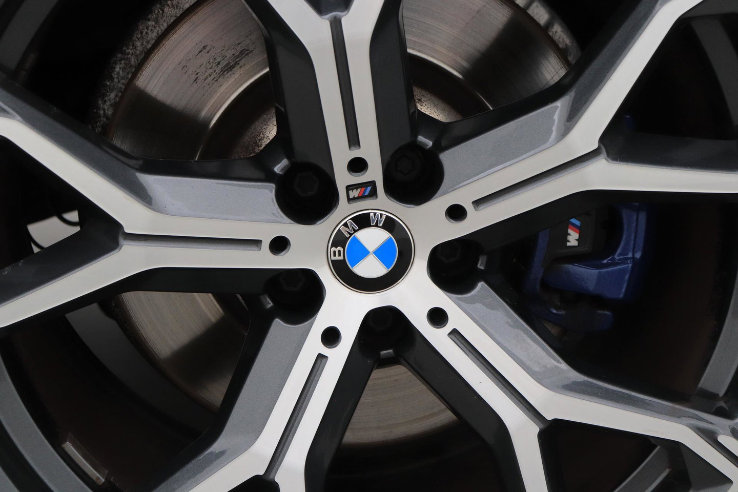 BMW X5 xDrive40d High Executive 7p. | Luchtvering | Bowers&Wilkins | Trekhaak | Panoramadak | Head-Up | 360° Camera