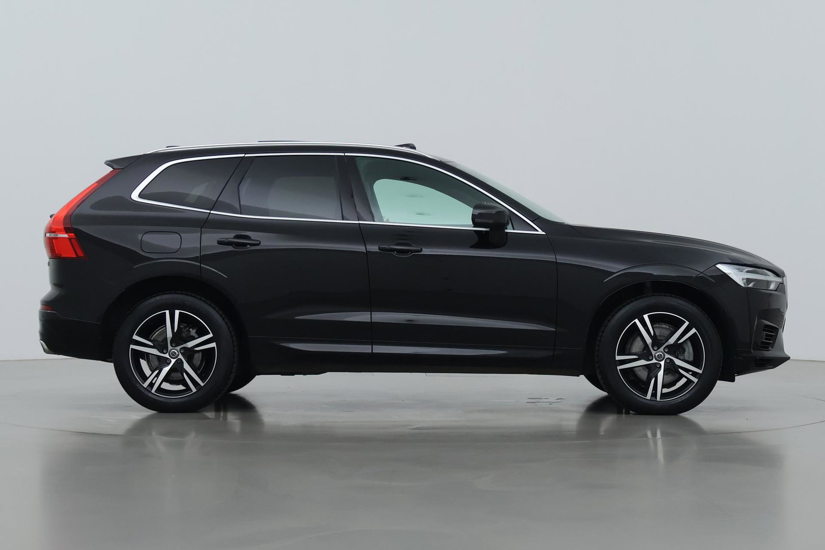 Volvo XC60 T8 Twin Engine R-Design | ACC | Panoramadak | Harman/Kardon | 360° Camera | Head-Up | Keyless | Memory