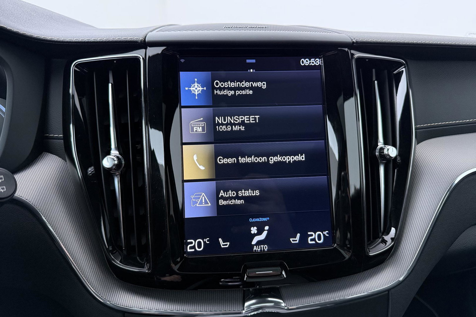 Volvo XC60 T8 Twin Engine R-Design | ACC | Panoramadak | Harman/Kardon | 360° Camera | Head-Up | Keyless | Memory