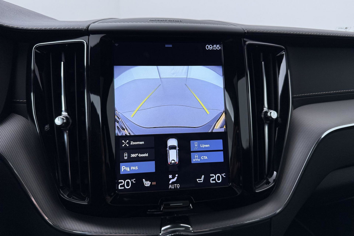 Volvo XC60 T8 Twin Engine R-Design | ACC | Panoramadak | Harman/Kardon | 360° Camera | Head-Up | Keyless | Memory