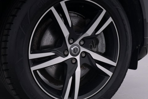 Volvo XC60 T8 Twin Engine R-Design | ACC | Panoramadak | Harman/Kardon | 360° Camera | Head-Up | Keyless | Memory