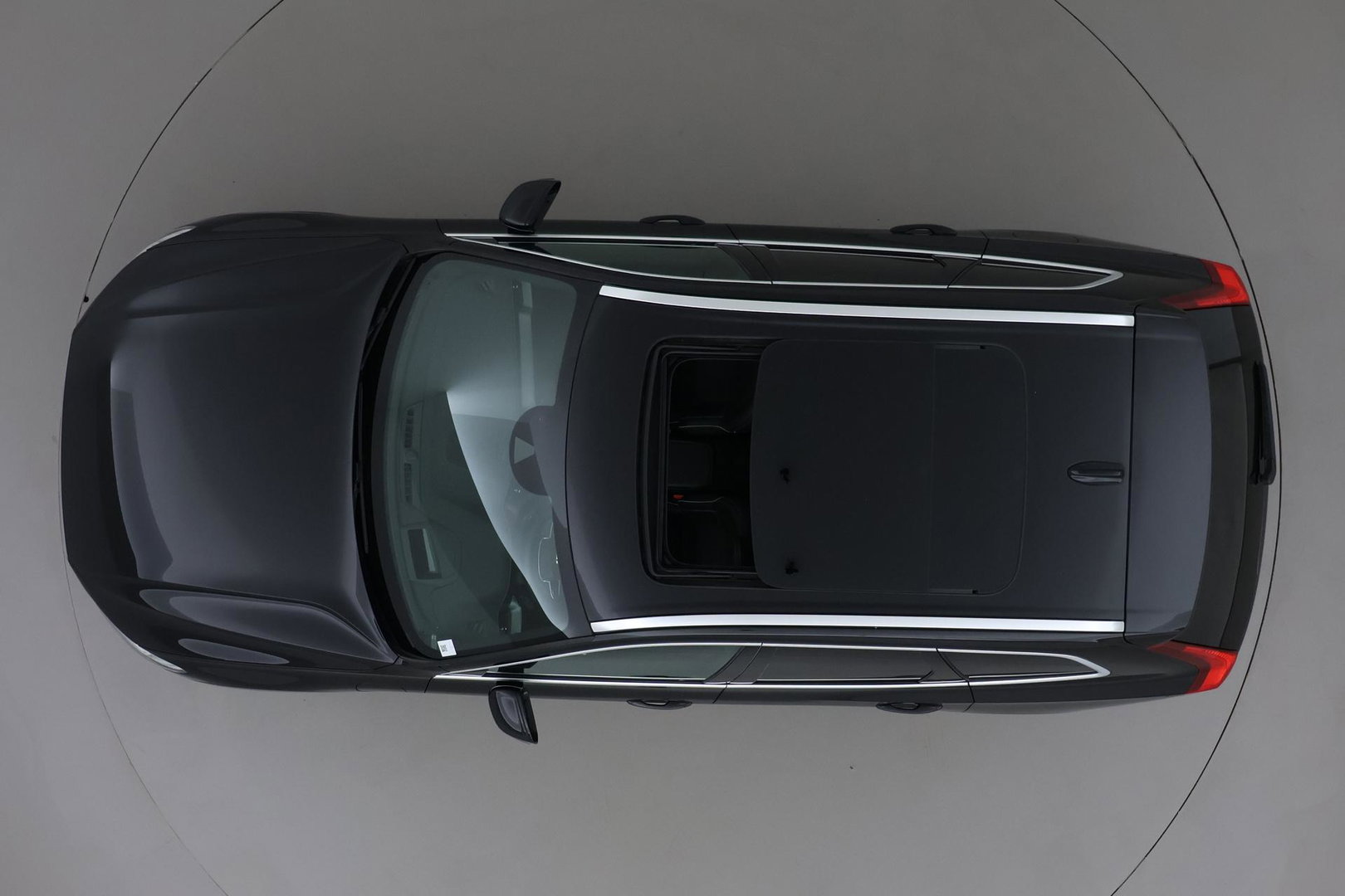 Volvo XC60 T8 Twin Engine R-Design | ACC | Panoramadak | Harman/Kardon | 360° Camera | Head-Up | Keyless | Memory