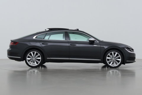 Volkswagen Arteon 1.5 TSI Elegance Business | ACC | Panoramadak | Trekhaak | Stoelverwarming Voor+Achter | Camera | 19 Inch