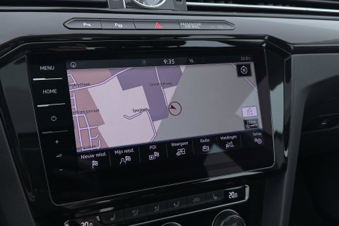 Volkswagen Arteon 1.5 TSI Elegance Business | ACC | Panoramadak | Trekhaak | Stoelverwarming Voor+Achter | Camera | 19 Inch