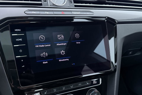 Volkswagen Arteon 1.5 TSI Elegance Business | ACC | Panoramadak | Trekhaak | Stoelverwarming Voor+Achter | Camera | 19 Inch