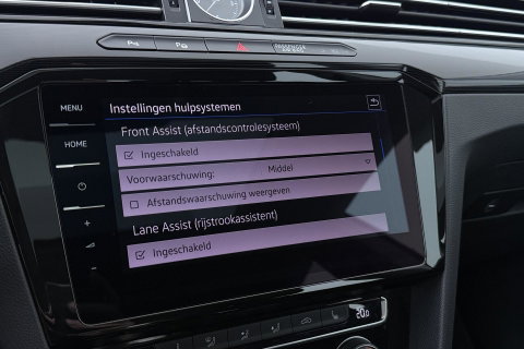Volkswagen Arteon 1.5 TSI Elegance Business | ACC | Panoramadak | Trekhaak | Stoelverwarming Voor+Achter | Camera | 19 Inch