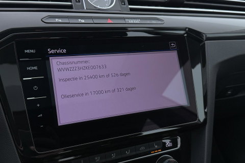 Volkswagen Arteon 1.5 TSI Elegance Business | ACC | Panoramadak | Trekhaak | Stoelverwarming Voor+Achter | Camera | 19 Inch