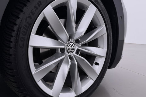 Volkswagen Arteon 1.5 TSI Elegance Business | ACC | Panoramadak | Trekhaak | Stoelverwarming Voor+Achter | Camera | 19 Inch