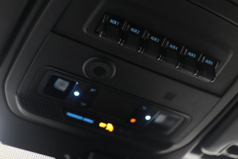 Ford Bronco 2.7 Outer Banks | GRIJS KENTEKEN | Trekhaak | Bang&Olufsen | Stoel+Stuurverwarming | 360° Camera | ACC