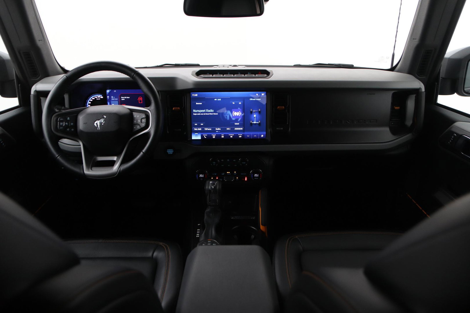 Ford Bronco 2.7 Outer Banks | GRIJS KENTEKEN | Trekhaak | Bang&Olufsen | Stoel+Stuurverwarming | 360° Camera | ACC