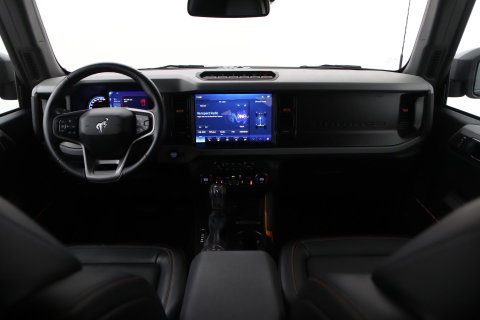 Ford Bronco 2.7 Outer Banks | GRIJS KENTEKEN | Trekhaak | Bang&Olufsen | Stoel+Stuurverwarming | 360° Camera | ACC