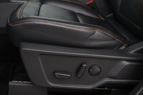 Ford Bronco 2.7 Outer Banks | GRIJS KENTEKEN | Trekhaak | Bang&Olufsen | Stoel+Stuurverwarming | 360° Camera | ACC