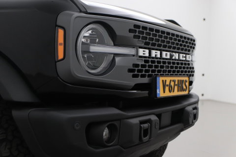 Ford Bronco 2.7 Outer Banks | GRIJS KENTEKEN | Trekhaak | Bang&Olufsen | Stoel+Stuurverwarming | 360° Camera | ACC