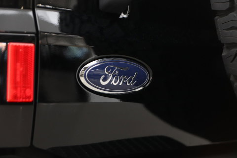 Ford Bronco 2.7 Outer Banks | GRIJS KENTEKEN | Trekhaak | Bang&Olufsen | Stoel+Stuurverwarming | 360° Camera | ACC