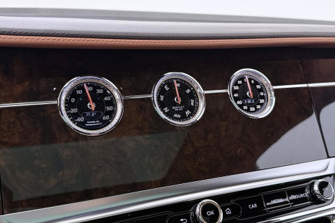 Bentley Flying Spur 6.0 W12 First Edition | NL Auto | NAIM Audio | Rear Seat Entertainment | Rotating Display | Touring Specification | Massage | 22 Inch
