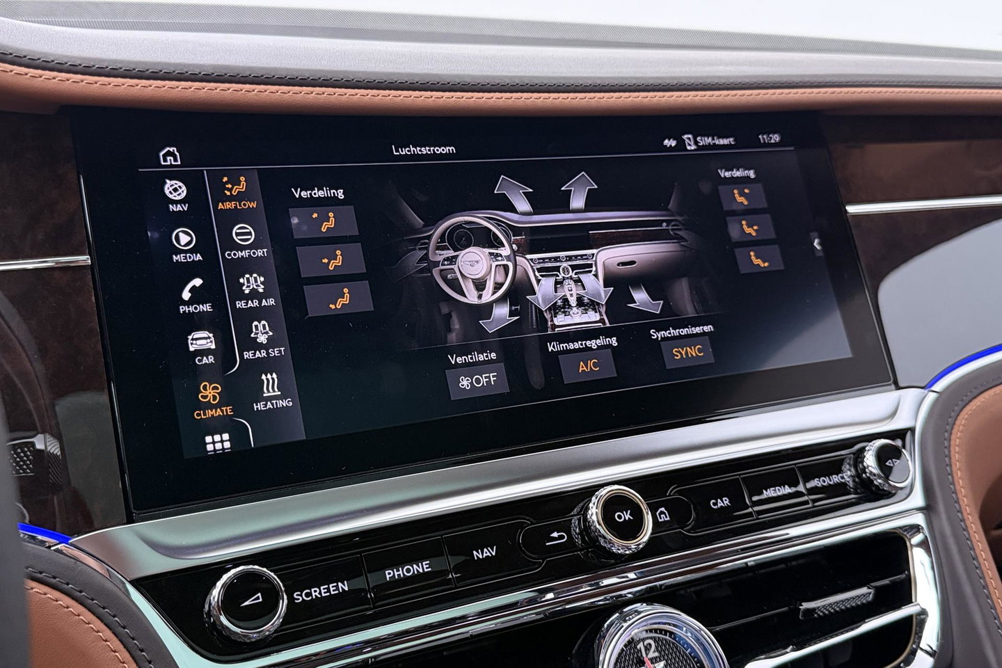 Bentley Flying Spur 6.0 W12 First Edition | NL Auto | NAIM Audio | Rear Seat Entertainment | Rotating Display | Touring Specification | Massage | 22 Inch