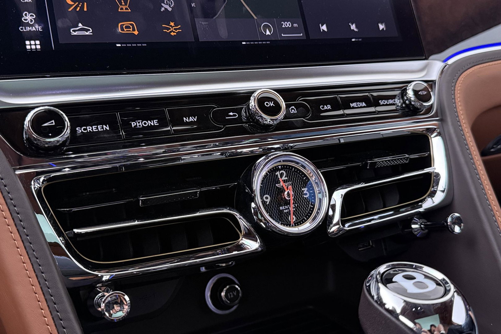 Bentley Flying Spur 6.0 W12 First Edition | NL Auto | NAIM Audio | Rear Seat Entertainment | Rotating Display | Touring Specification | Massage | 22 Inch