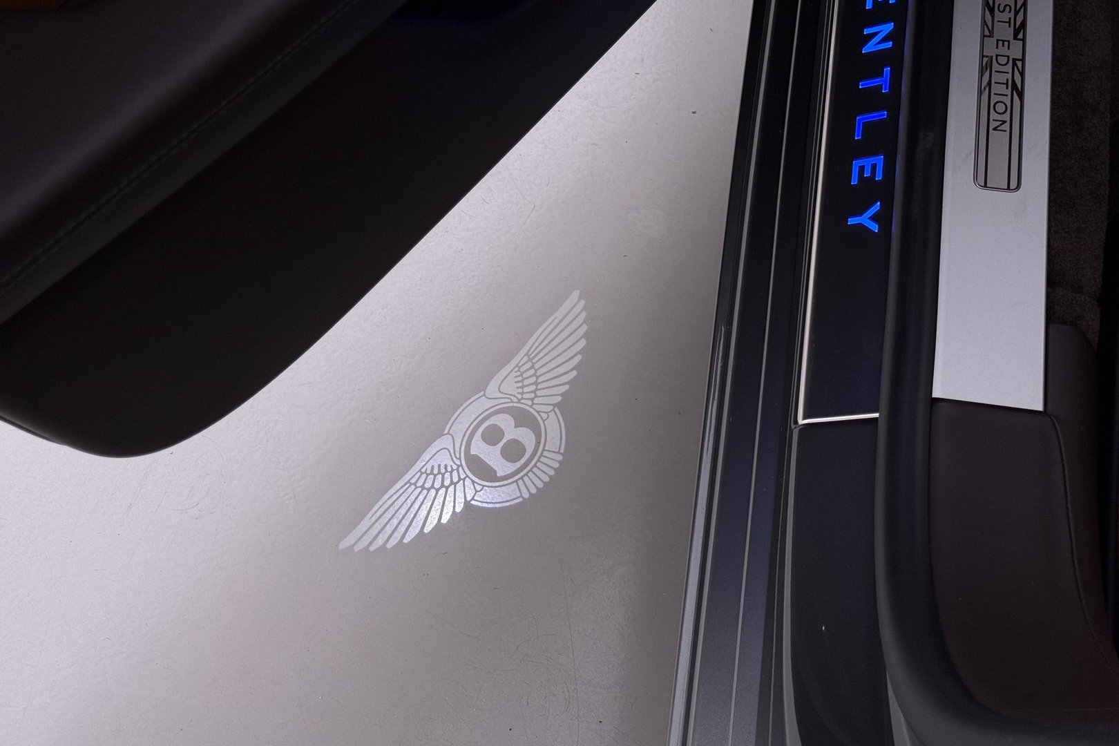 Bentley Flying Spur 6.0 W12 First Edition | NL Auto | NAIM Audio | Rear Seat Entertainment | Rotating Display | Touring Specification | Massage | 22 Inch