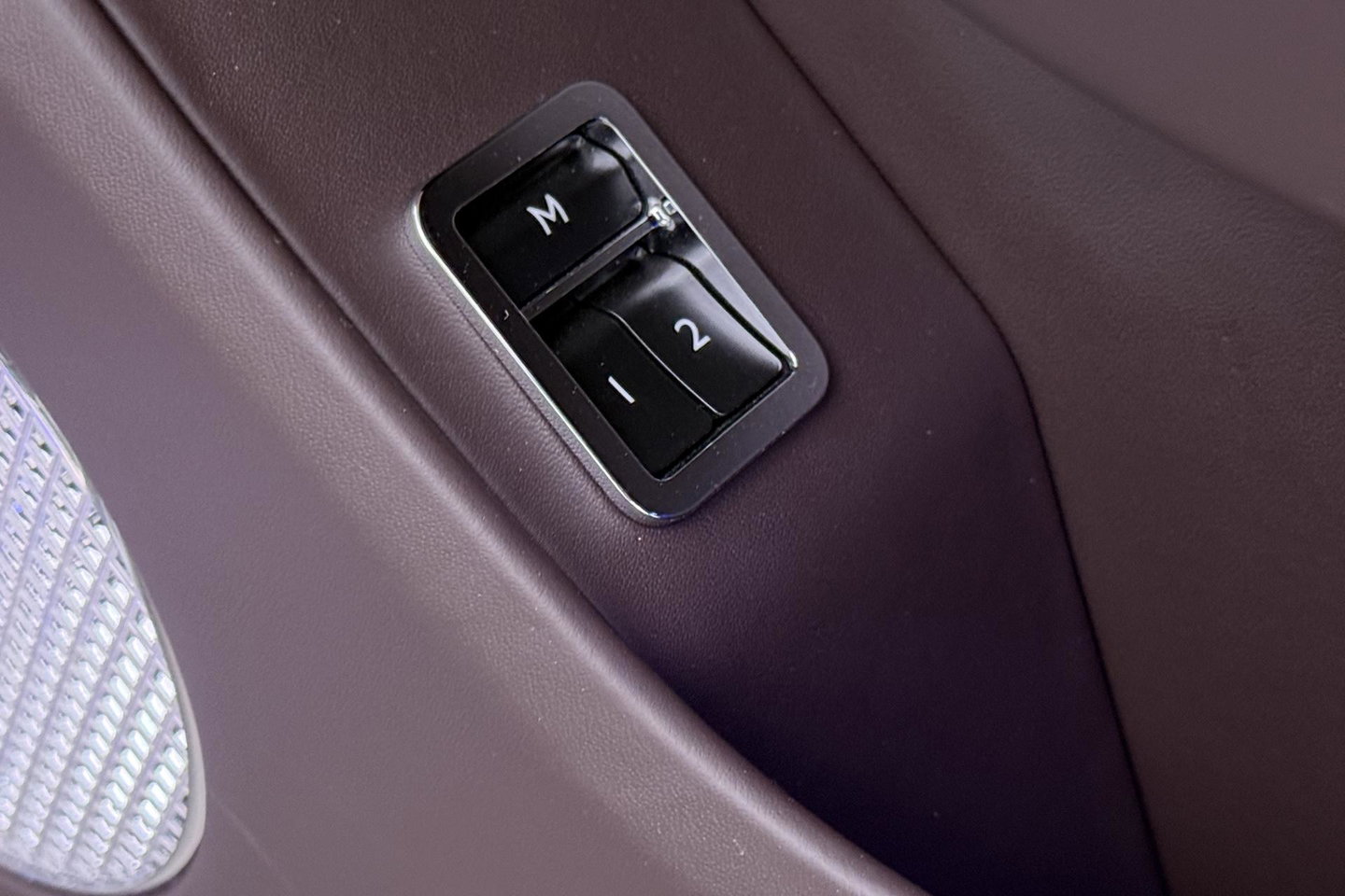 Bentley Flying Spur 6.0 W12 First Edition | NL Auto | NAIM Audio | Rear Seat Entertainment | Rotating Display | Touring Specification | Massage | 22 Inch