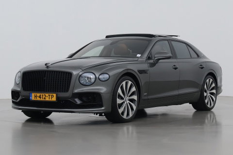 Bentley Flying Spur 6.0 W12 First Edition | NL Auto | NAIM Audio | Rear Seat Entertainment | Rotating Display | Touring Specification | Massage | 22 Inch