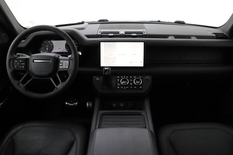 Land Rover Defender 110 5.0 P525 110 V8 Carpathian Edition | Luchtvering | Treeplanken | Meridian Surround | Koelbox | Trekhaak | ClearSight
