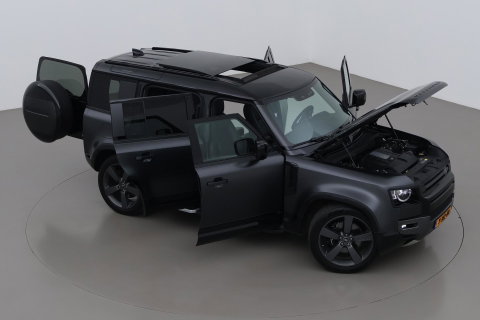 Land Rover Defender 110 5.0 P525 110 V8 Carpathian Edition | Luchtvering | Treeplanken | Meridian Surround | Koelbox | Trekhaak | ClearSight