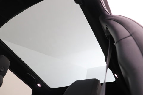 Land Rover Discovery Sport P270e PHEV Dynamic SE | NIEUW! | Panoramadak | Trekhaak | ACC | Meridian | Stoel+Stuurverwarming