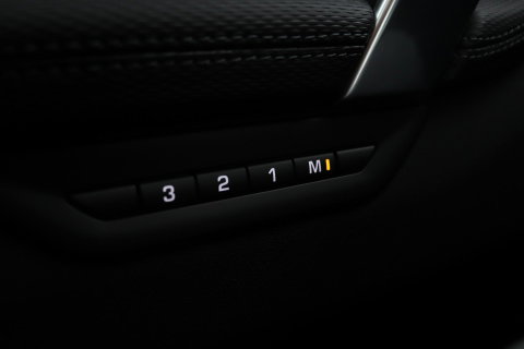 Land Rover Discovery Sport P270e PHEV Dynamic SE | NIEUW! | Panoramadak | Trekhaak | ACC | Meridian | Stoel+Stuurverwarming