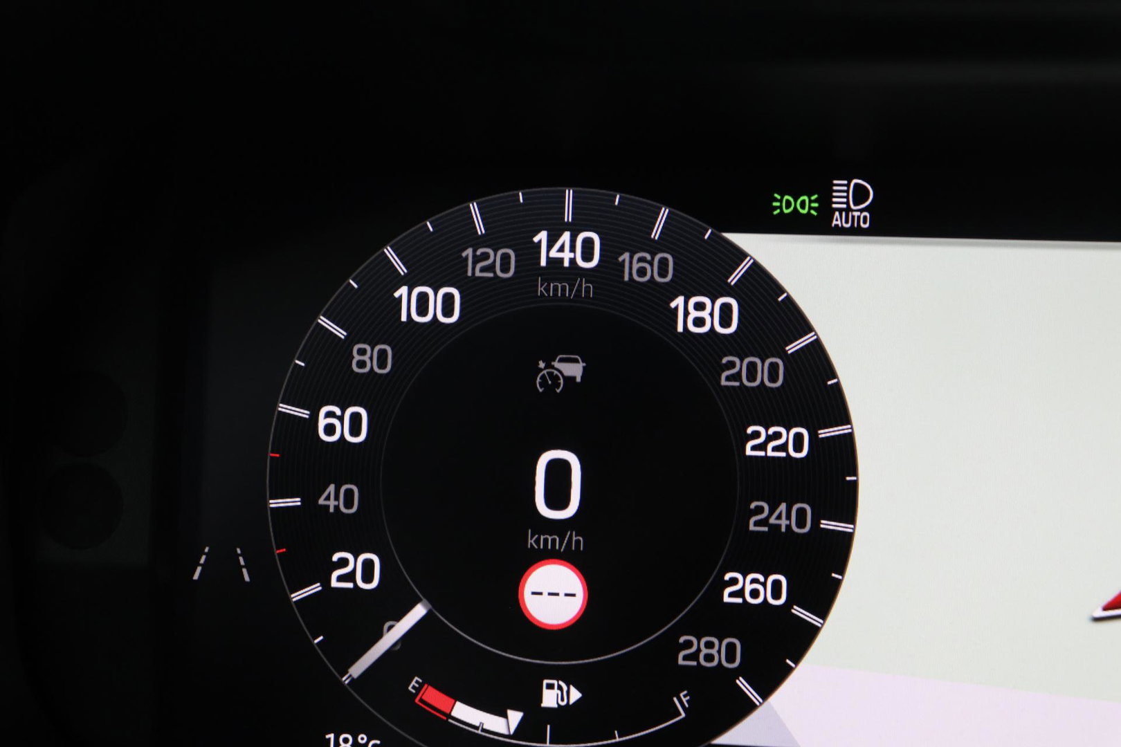 Land Rover Discovery Sport P270e PHEV Dynamic SE | NIEUW! | Panoramadak | Trekhaak | ACC | Meridian | Stoel+Stuurverwarming