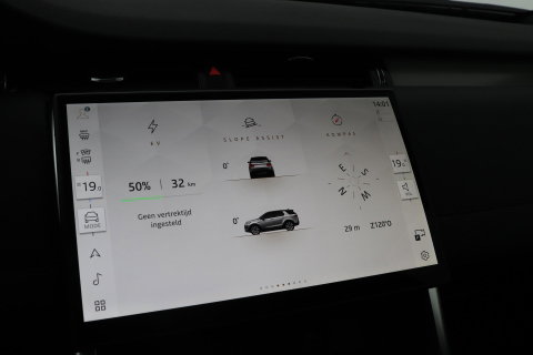 Land Rover Discovery Sport P270e PHEV Dynamic SE | NIEUW! | Panoramadak | Trekhaak | ACC | Meridian | Stoel+Stuurverwarming