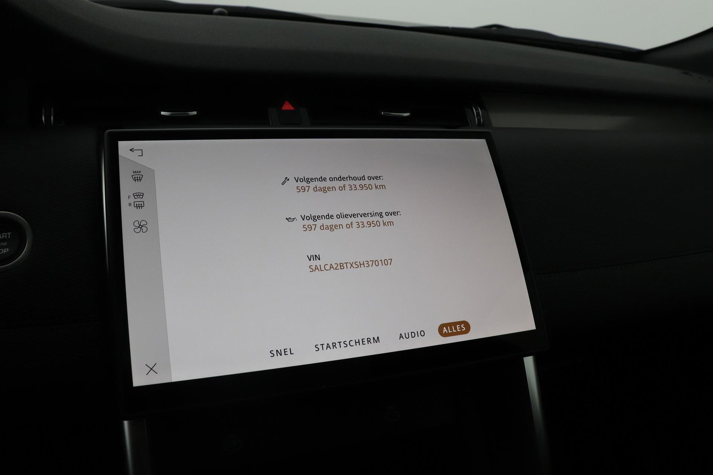 Land Rover Discovery Sport P270e PHEV Dynamic SE | NIEUW! | Panoramadak | Trekhaak | ACC | Meridian | Stoel+Stuurverwarming