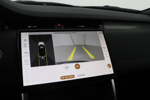 Land Rover Discovery Sport P270e PHEV Dynamic SE | NIEUW! | Panoramadak | Trekhaak | ACC | Meridian | Stoel+Stuurverwarming