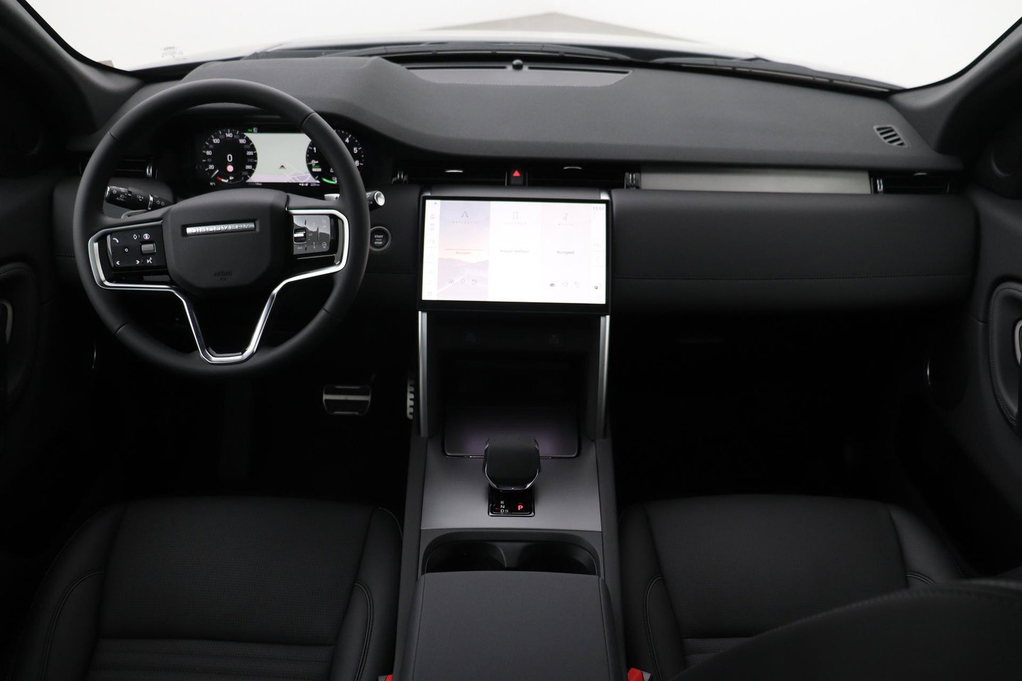 Land Rover Discovery Sport P270e PHEV Dynamic SE | NIEUW! | Panoramadak | Trekhaak | ACC | Meridian | Stoel+Stuurverwarming