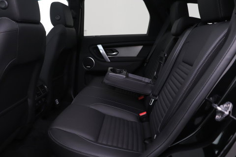 Land Rover Discovery Sport P270e PHEV Dynamic SE | NIEUW! | Panoramadak | Trekhaak | ACC | Meridian | Stoel+Stuurverwarming