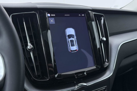 Volvo XC60 T6 Plug-in hybrid AWD Inscription | ACC | Panoramadak | Keyless | Elektrische Achterklep | Stoelverwarming | 18 inch