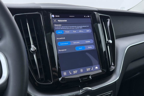 Volvo XC60 T6 Plug-in hybrid AWD Inscription | ACC | Panoramadak | Keyless | Elektrische Achterklep | Stoelverwarming | 18 inch