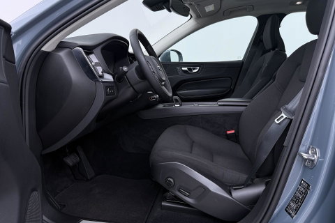 Volvo XC60 T6 Plug-in hybrid AWD Inscription | ACC | Panoramadak | Keyless | Elektrische Achterklep | Stoelverwarming | 18 inch