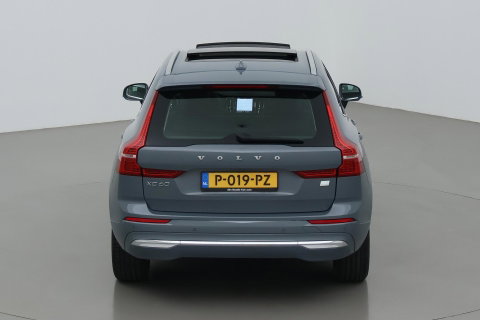 Volvo XC60 T6 Plug-in hybrid AWD Inscription | ACC | Panoramadak | Keyless | Elektrische Achterklep | Stoelverwarming | 18 inch