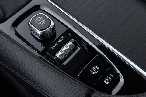 Volvo XC90 2.0 T6 AWD Inscription | 7P | ACC | Panoramadak | Harman/Kardon | BLIS | Stoel+Stuurverwarming | Camera | 20 Inch